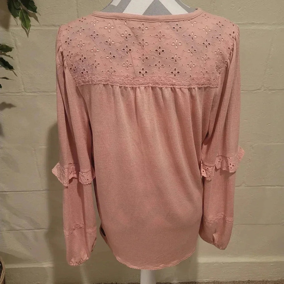 Matilda Jane Heart to Heart Possibilities Pink Knit Women’s Top Sz Medium Vneck. - Picture 4 of 10